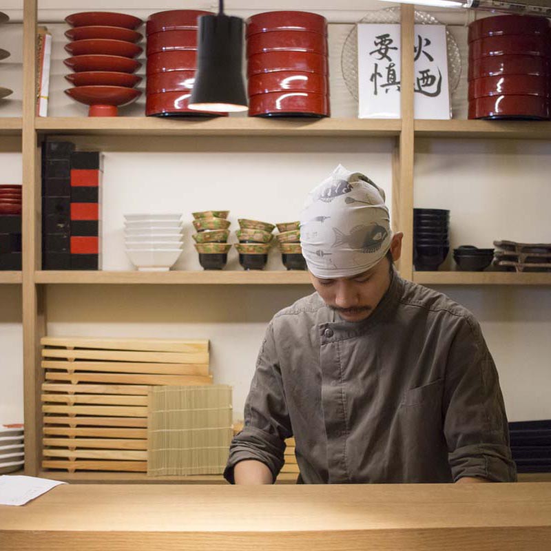 restaurante aiueno japonés