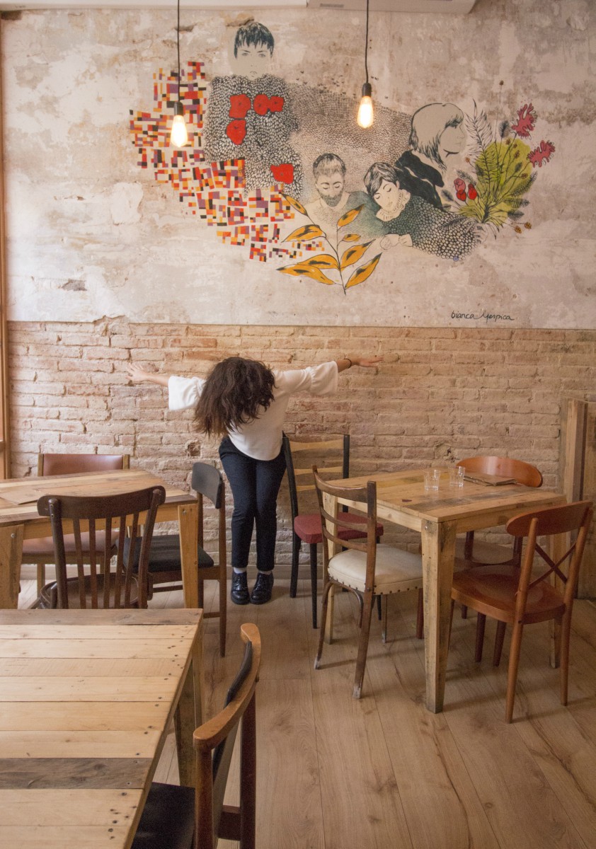 The Juice House — In and Out Barcelona