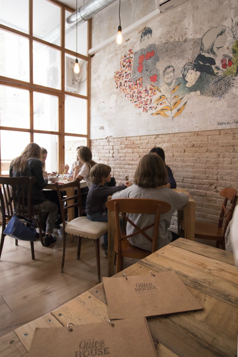 The Juice House — In and Out Barcelona